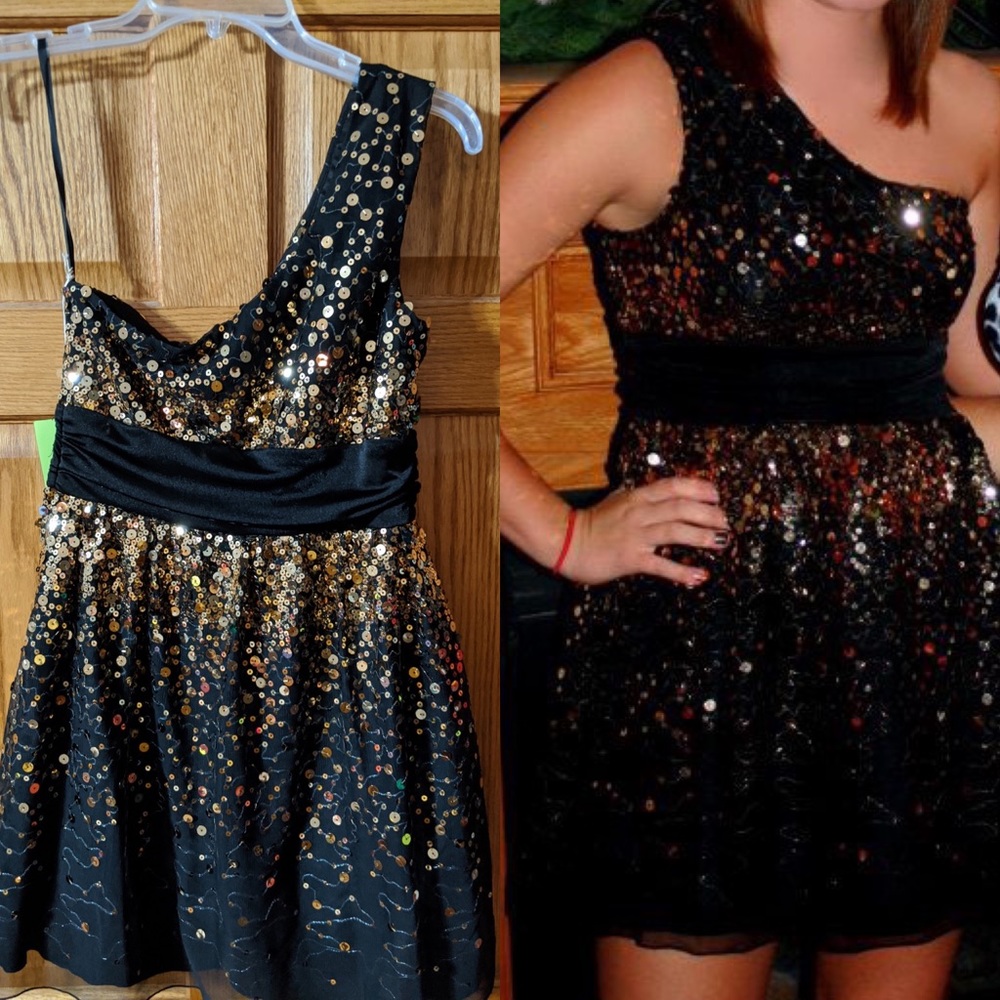 Black w/ Gold Sequins One Shoulder Short Dress